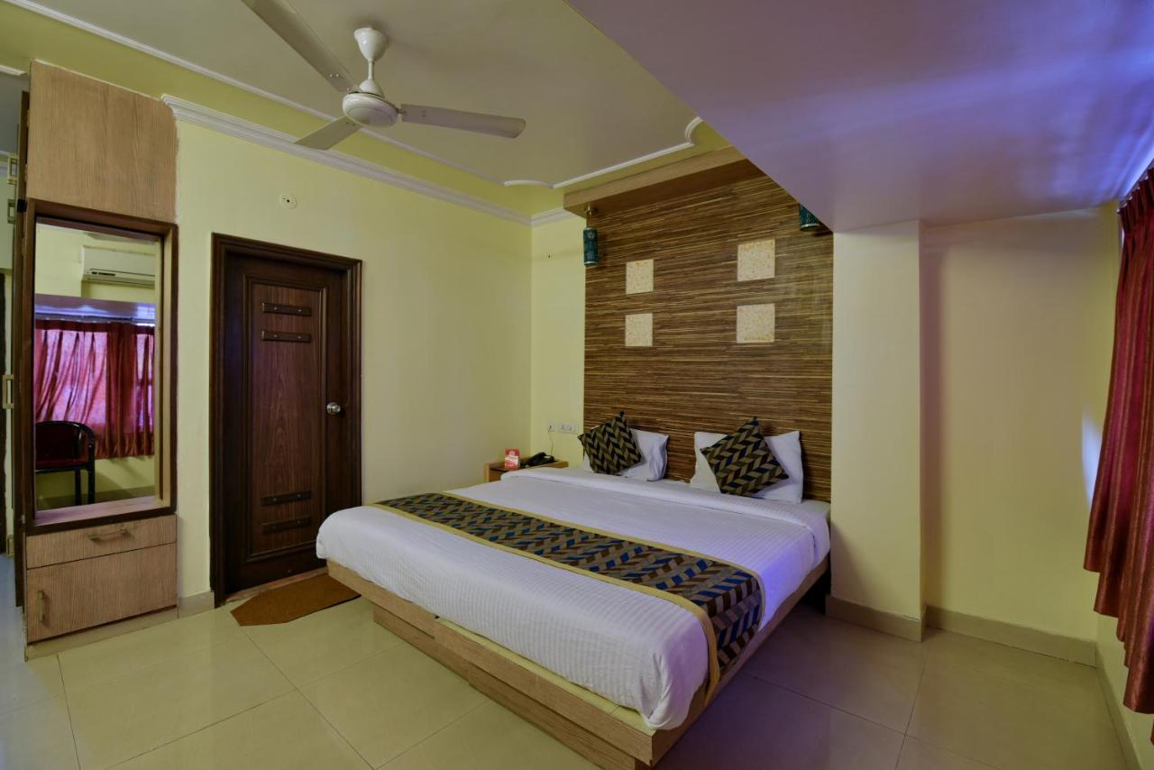 Oyo 2289 Hotel Radha Palace Kukas Exteriér fotografie